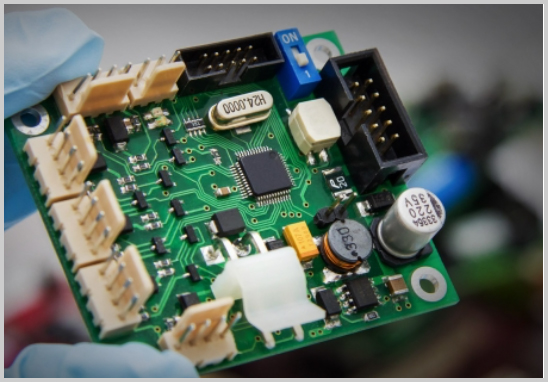 小批量SMT貼片加工如何實現(xiàn)高質(zhì)高效交付？