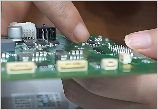 電路板抄板打樣流程及技術優(yōu)勢